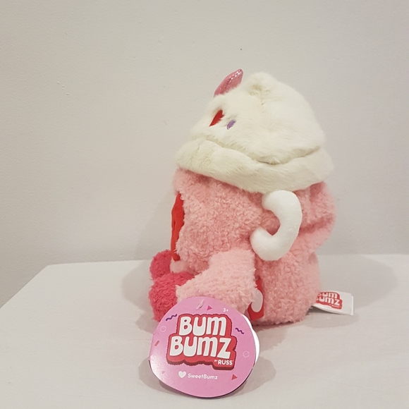 SweetBumz Meghan the Mug 7.5" Valentines Bumbumz - Picture 2 of 4